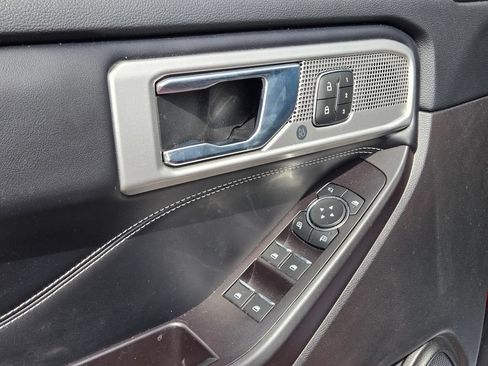 Used 2020 Ford Explorer ST AWD/4WD image 15