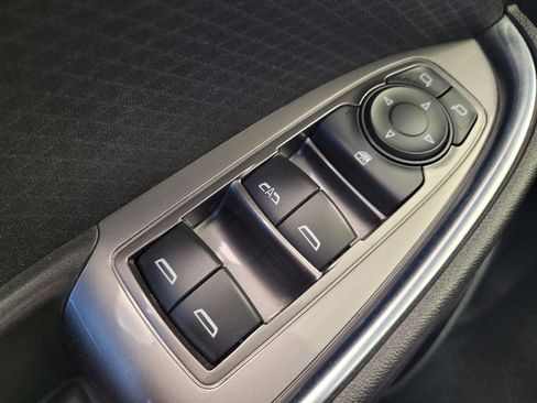 Used 2018 Chevrolet Malibu LT FWD image 27