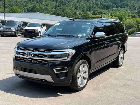 Used 2024 Ford Expedition Max Platinum AWD/4WD image 7