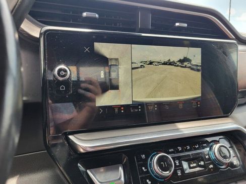 Used 2024 GMC Sierra 2500 Denali Ultimate image 20