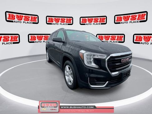 Used 2022 GMC Terrain SLE w/ Driver Convenience Package image 4