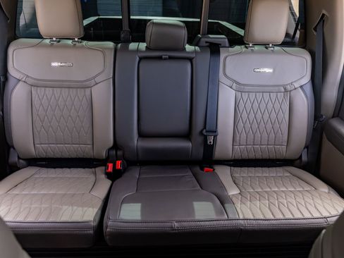 Used 2026 Ford F450 Platinum w/ Platinum Plus Package image 36