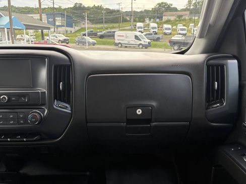 Used 2018 Chevrolet Silverado 3500 W/T w/ WT Convenience Package AWD/4WD image 27