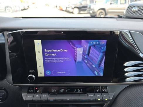 Certified 2025 Toyota Camry SE image 18