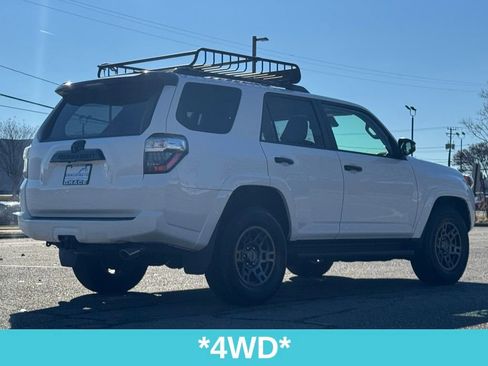 Used 2020 Toyota 4Runner SR5 image 8