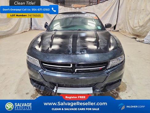 Used 2018 Dodge Charger SXT image 7