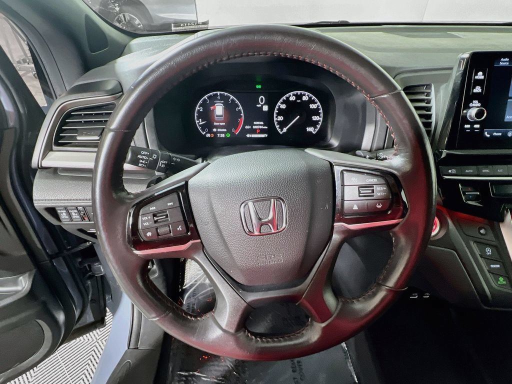Used 2025 Honda Odyssey Sport-L image 10