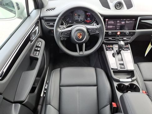 New 2026 Porsche Macan S image 17