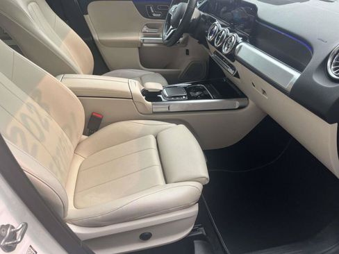 Certified 2023 Mercedes-Benz GLB 250 4MATIC image 22