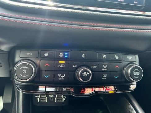 Used 2023 Dodge Durango R/T AWD/4WD image 27