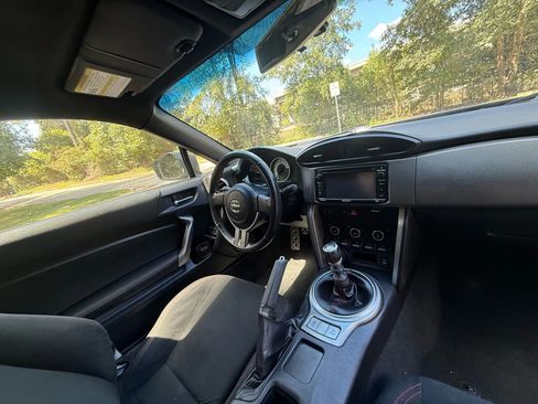 Used 2013 Scion FR-S image 17