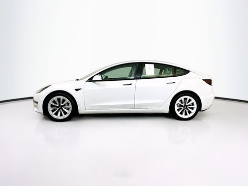 Used 2022 Tesla Model 3 Long Range image 4