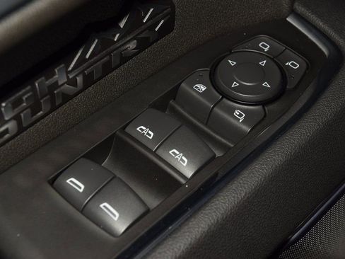 Used 2025 Chevrolet Silverado 1500 High Country w/ Midnight Edition AWD/4WD image 47