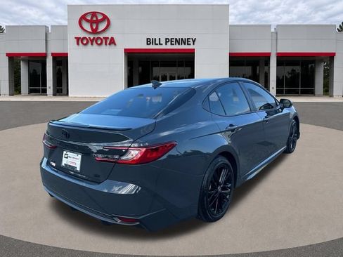 Used 2026 Toyota Camry SE FWD image 6