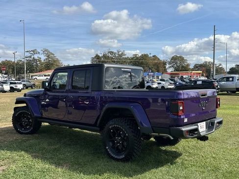 New 2026 Jeep Gladiator Sport AWD/4WD image 15