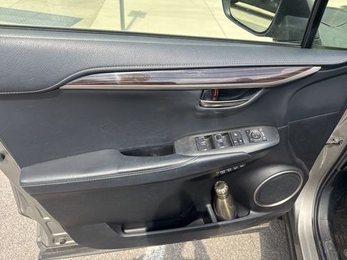 Used 2018 Lexus NX 300h AWD w/ Luxury Package image 14