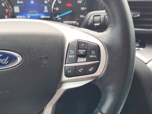 Used 2021 Ford Explorer XLT w/ Equipment Group 202A image 33