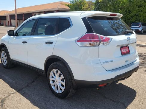 Used 2016 Nissan Rogue S FWD image 8