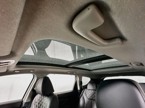 Used 2023 Hyundai Santa Fe Limited AWD/4WD image 5