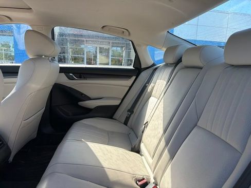 Used 2020 Honda Accord EX-L image 13