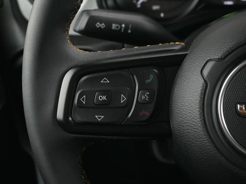 Used 2024 Jeep Wrangler Willys image 30