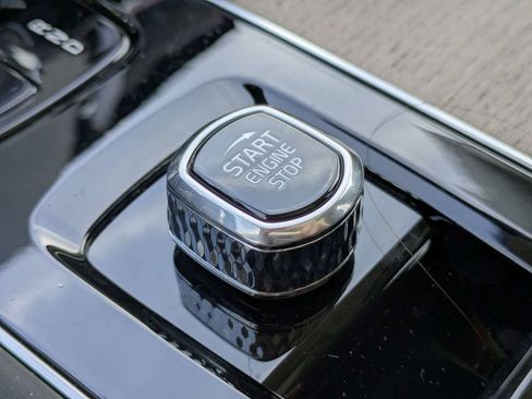 New 2026 Volvo XC90 B5 Plus AWD/4WD image 44