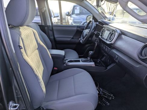 Used 2019 Toyota Tacoma SR5 image 28