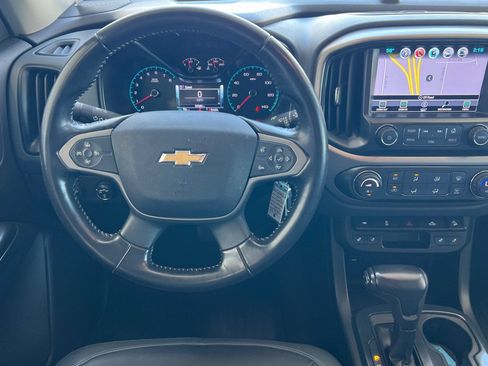 Used 2018 Chevrolet Colorado Z71 AWD/4WD image 11