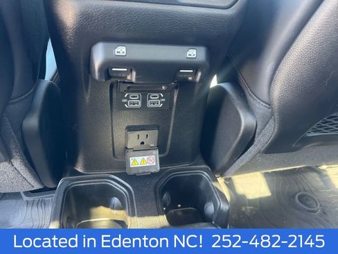 Used 2025 Jeep Gladiator Rubicon w/ Safety Group AWD/4WD image 22