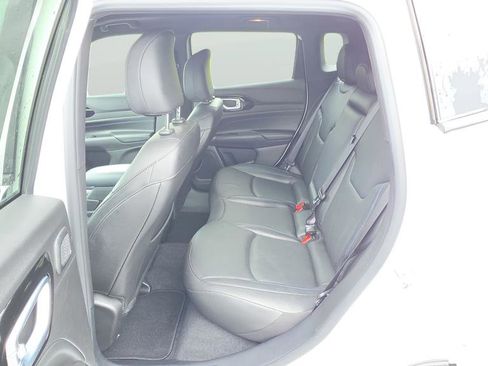 Used 2025 Jeep Compass Limited w/ Driver Assist Group I AWD/4WD image 16