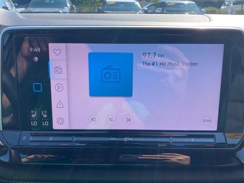 Used 2024 Volkswagen Atlas SE FWD image 22