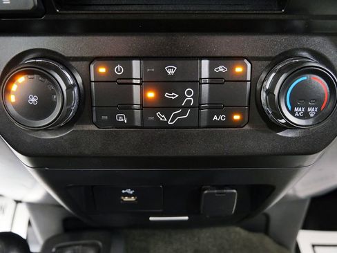 Used 2017 Ford F350 XLT AWD/4WD image 28