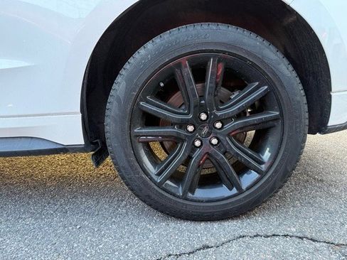 Used 2022 Ford Edge ST-Line w/ Class II Trailer Tow Package image 35