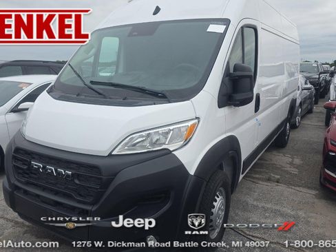 Used 2024 RAM ProMaster 2500 w/ Safety Group FWD image 1