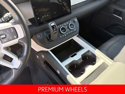 Used 2025 Land Rover Defender 110 S AWD/4WD image 19