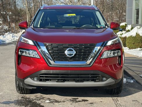 Certified 2021 Nissan Rogue SL w/ Premium Package image 3