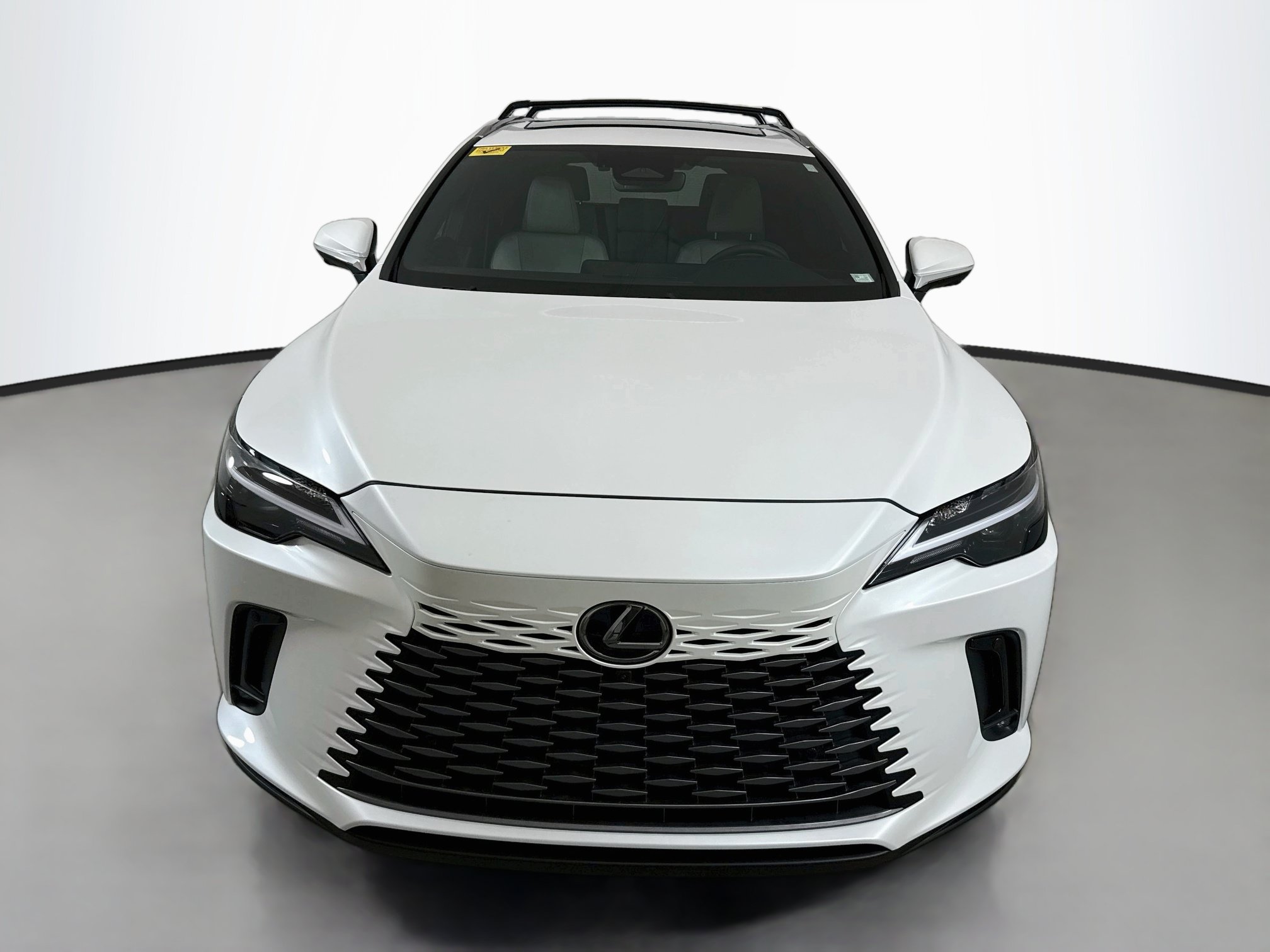 Used 2025 Lexus RX 350 Premium w/ Convenience Package AWD/4WD image 2