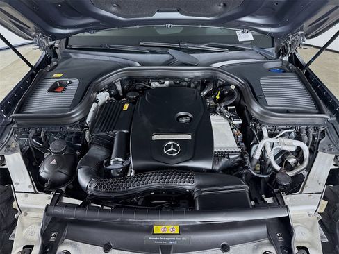 Used 2016 Mercedes-Benz GLC 300 4MATIC image 30