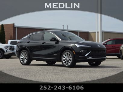 Used 2025 Buick Envista Avenir