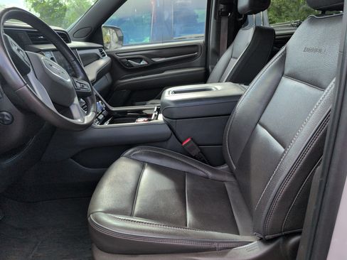 Used 2022 GMC Yukon Denali AWD/4WD image 6