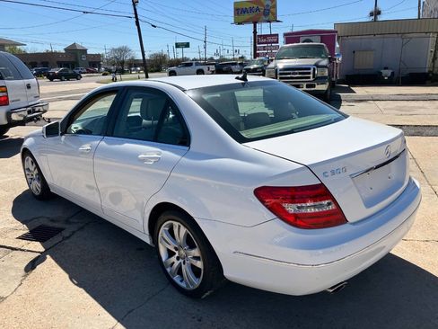 Used 2013 Mercedes-Benz C 300 4MATIC Sedan image 8