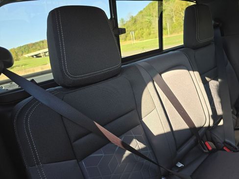 New 2026 Nissan Frontier SV w/ Tow Package image 11