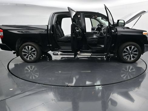 Used 2019 Toyota Tundra Limited w/ Limited Premium Package AWD/4WD image 37