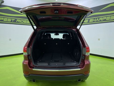 Used 2014 Jeep Grand Cherokee Limited image 9
