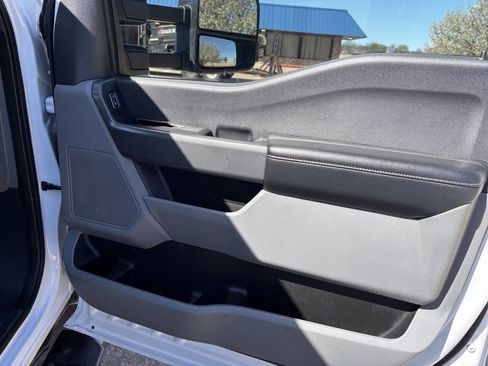 Used 2023 Ford F350 XLT image 19