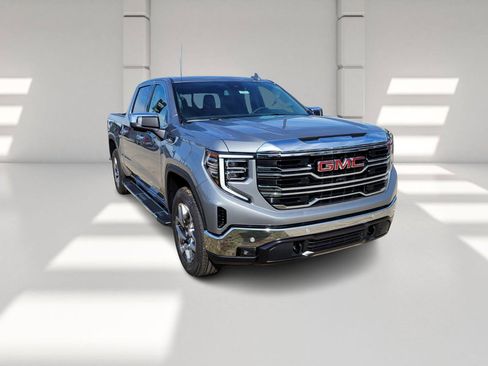 New 2026 GMC Sierra 1500 SLT w/ SLT Premium Plus Package image 3