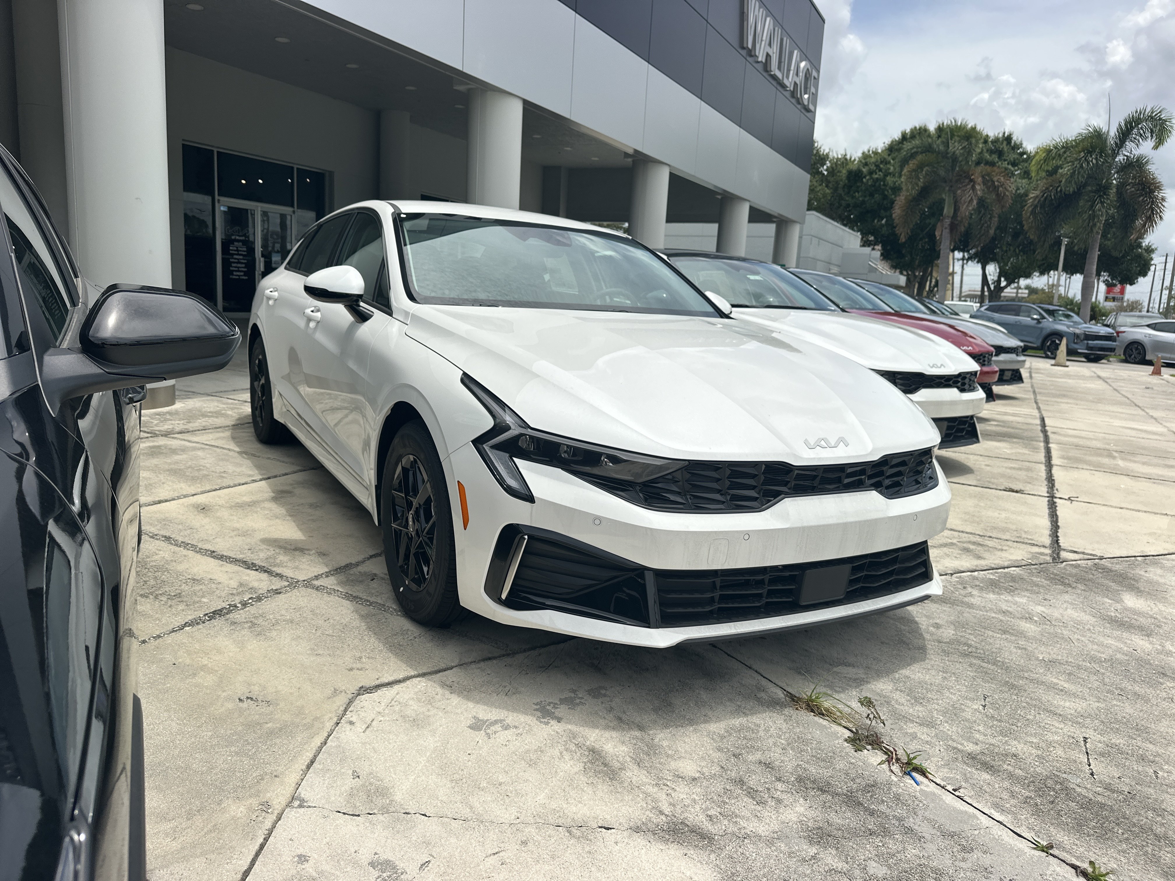 New 2026 Kia K5 LXS FWD image 1