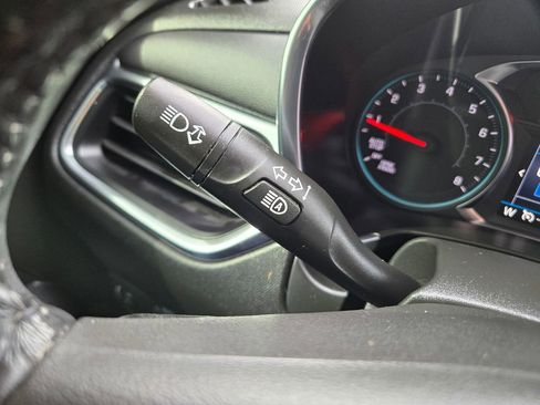 Used 2022 Chevrolet Equinox LT FWD image 20