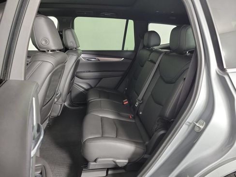 Certified 2024 Cadillac XT6 Luxury w/ LPO, Floor Liner Package FWD image 11