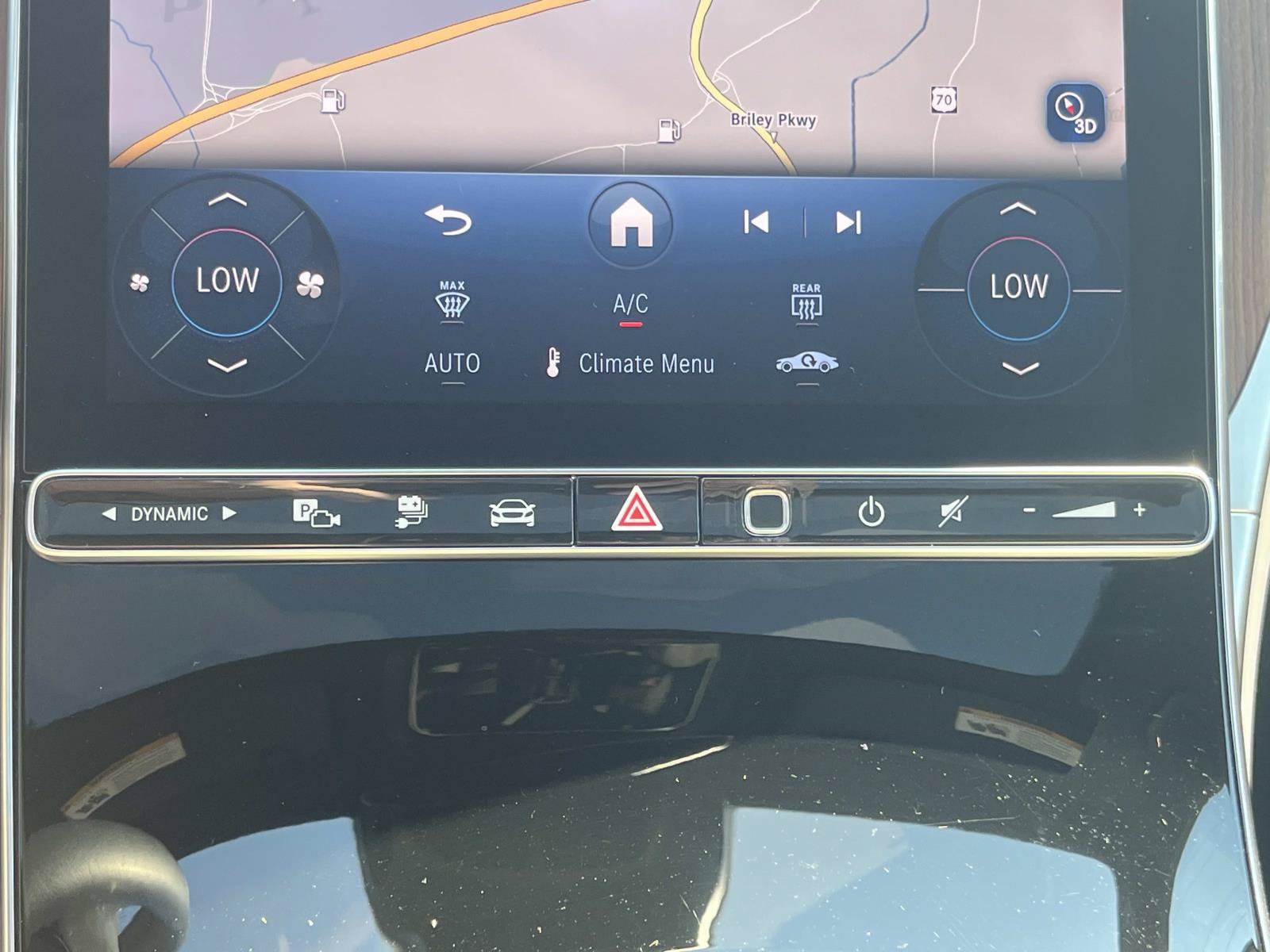 Certified 2025 Mercedes-Benz GLC 350e 4MATIC image 35